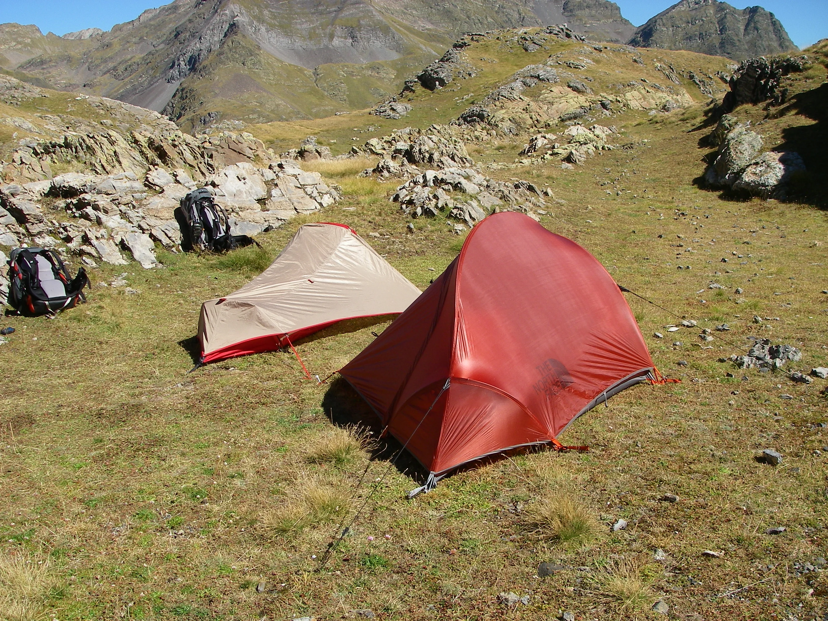 Tentes mi saisons