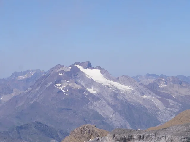 Le massif du vignemale